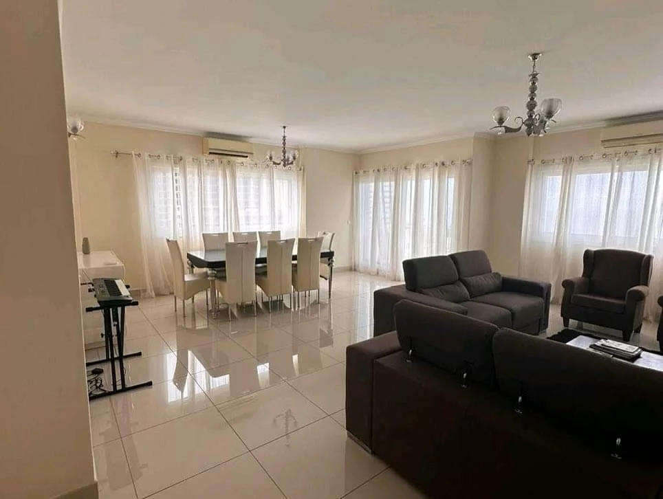 Renting of Furnished 3-Bedroom Apartment at Torre Azul, Polana, Maputo