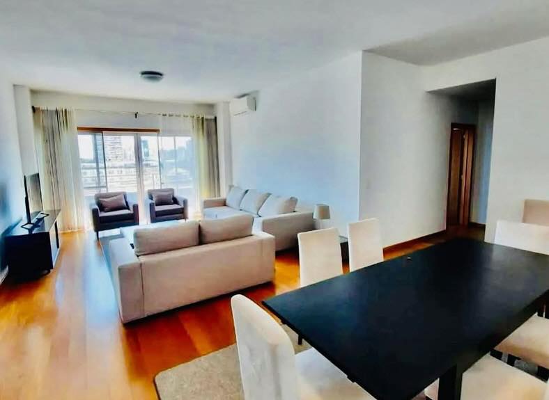 Venda e Arrendamento de Apartamento T3 no Edifício Acraya