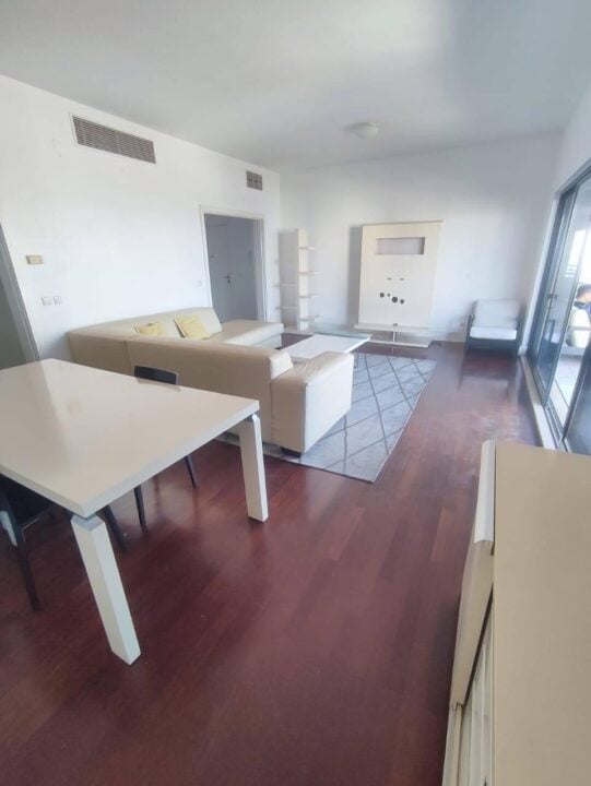 Arrendamento de Apartamento T2 Mobilado no Condomínio Polana Shopping, Polana