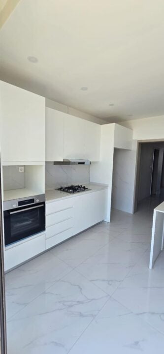 Arrendamento de Apartamento T3 Novo na Sommerschield 2