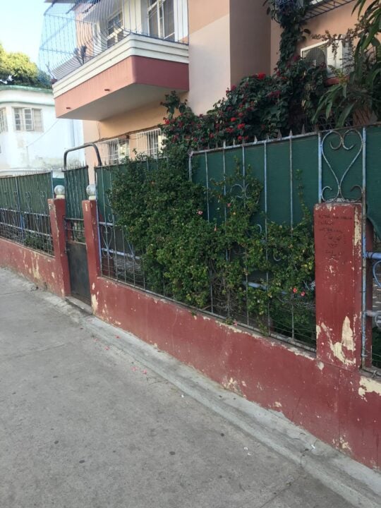 Venda de Moradia Geminada T2 na Polana Cimento A