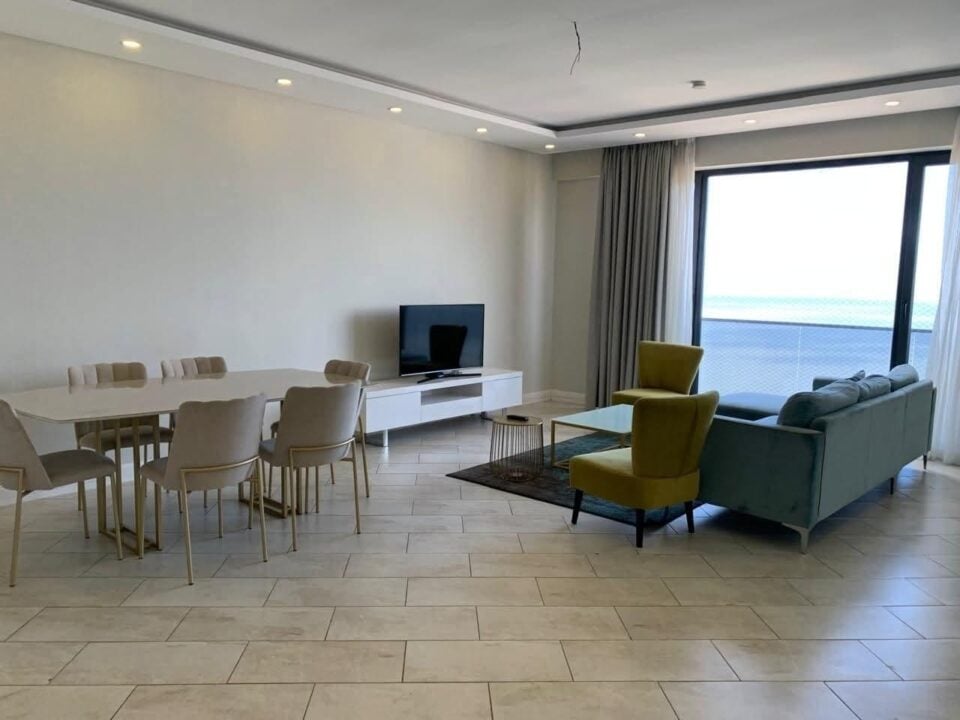 Rental of T3 Apartment at Toprak Residence, Polana