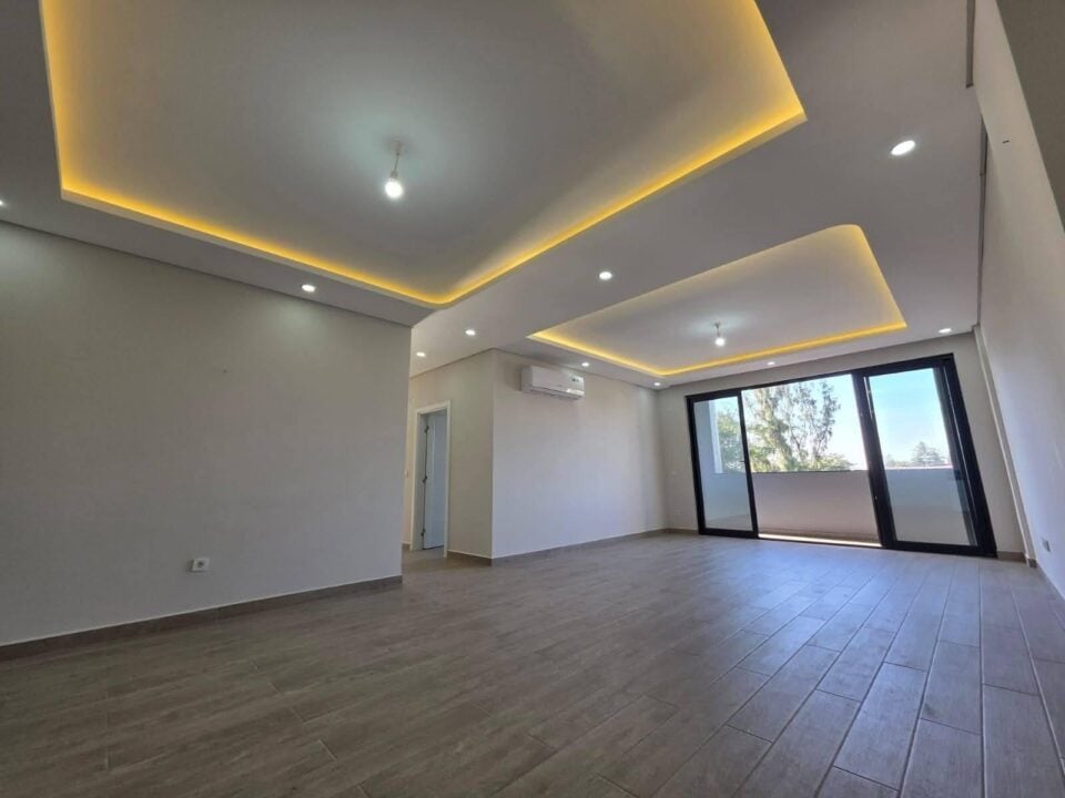 Arrendamento de Apartamento T3 no Condomínio Vila Antúrio