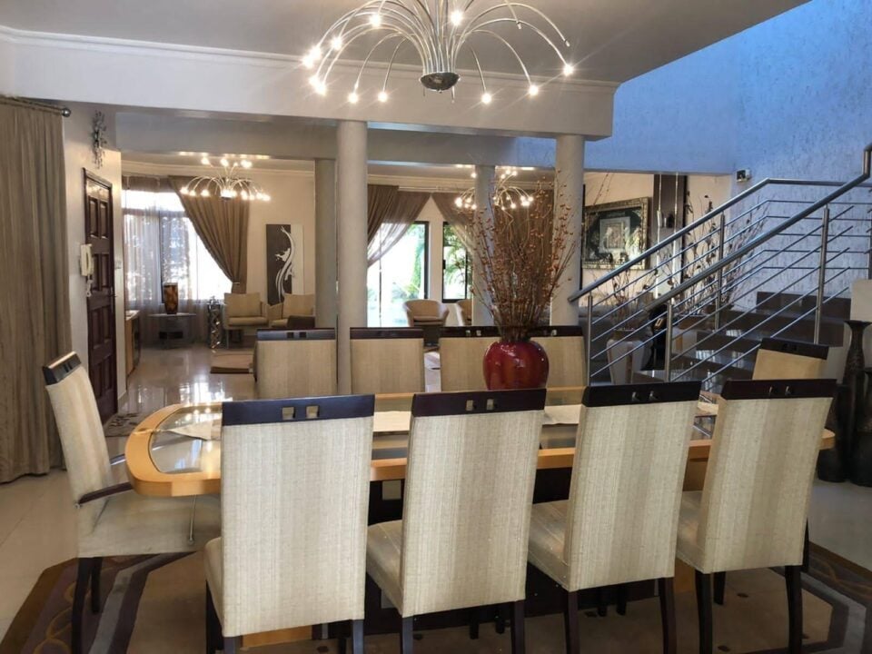 Arrendamento de Moradia T4 Mobilada na Sommerschield 1