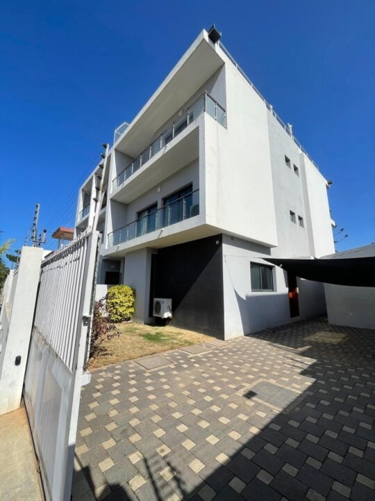 Arrendamento de Moradia T4 com Piscina e Anexo na Sommerschield II