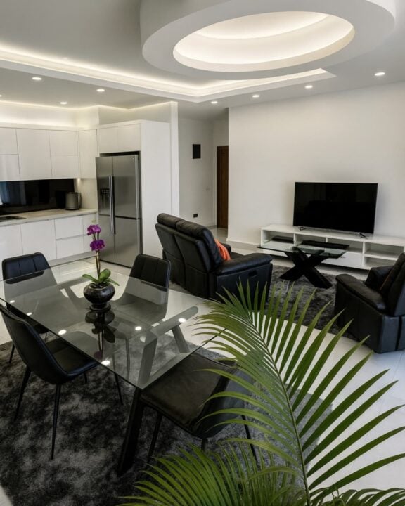 Vende-se Apartamento T3 – Condomínio Umran, Maputo