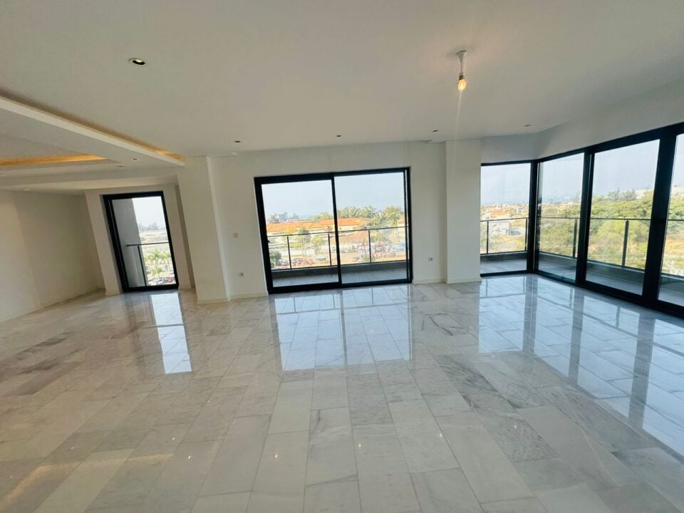 Vende-se Enorme Apartamento T3 Novo no Edifício Palmar – Sommerschield 2