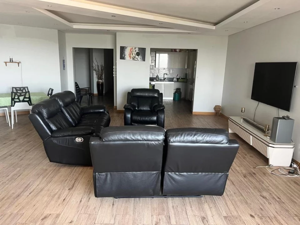 Charming 3-BR Apartment for Rent in Deco Assos Condominium – Triunfo