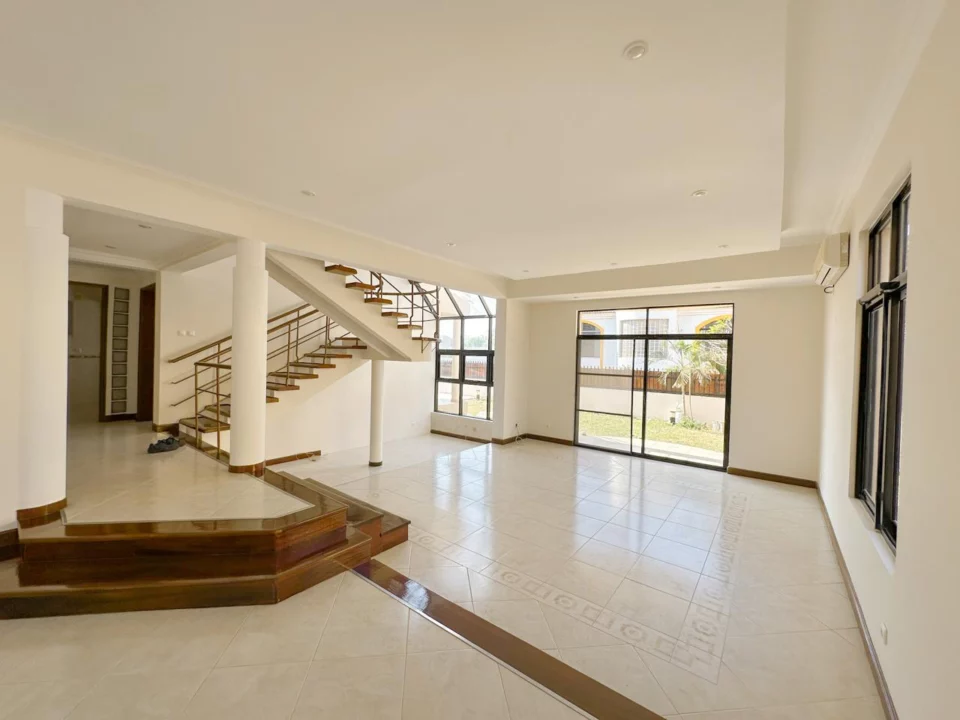 Spacious 4-BR Home for Rent in Coca-Cola Condominium - Sommerschield